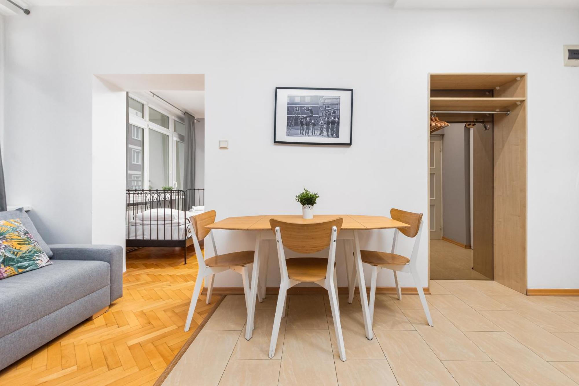 Apartament Wspolna By Your Freedom ワルシャワ エクステリア 写真
