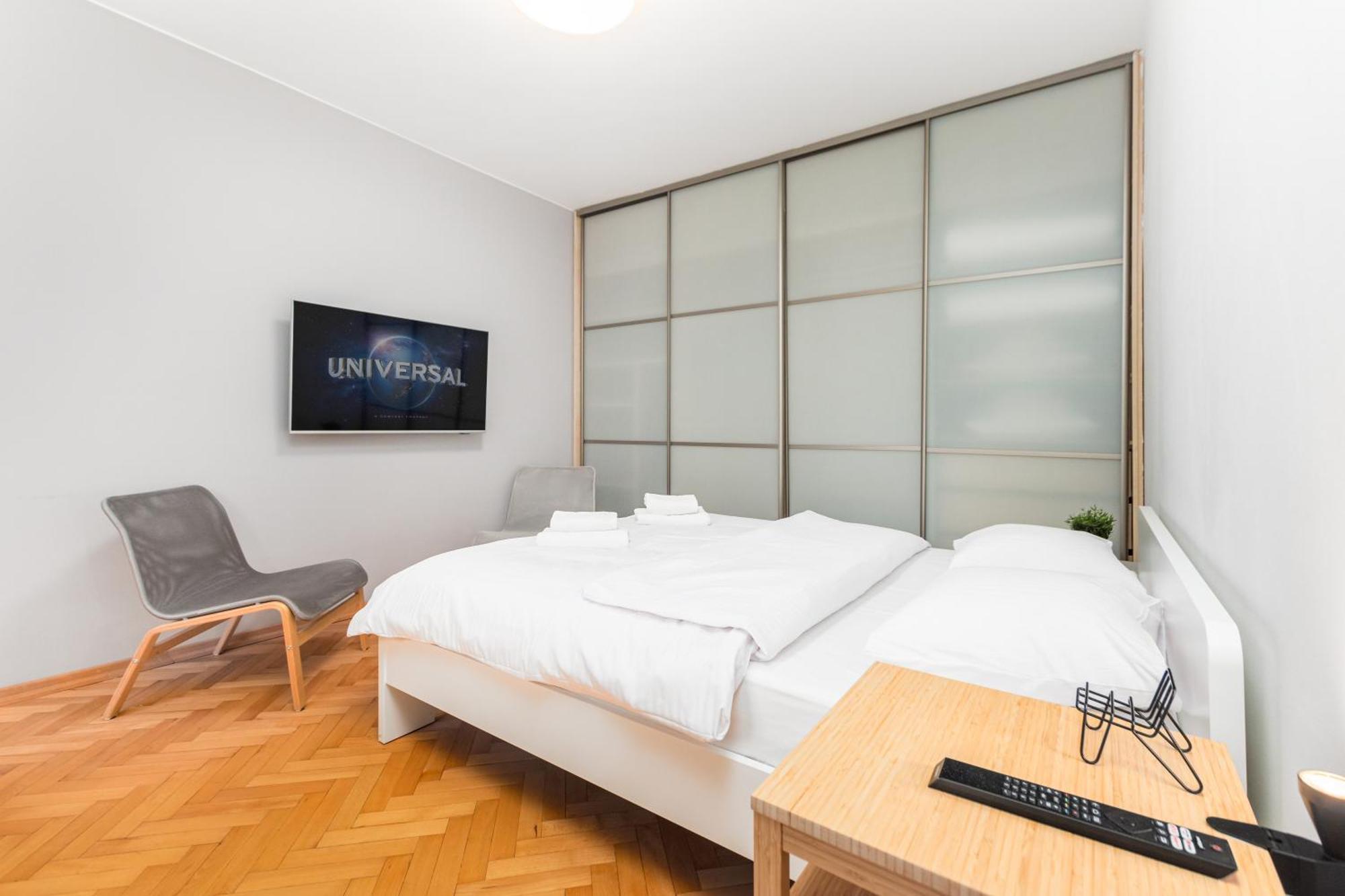 Apartament Wspolna By Your Freedom ワルシャワ エクステリア 写真