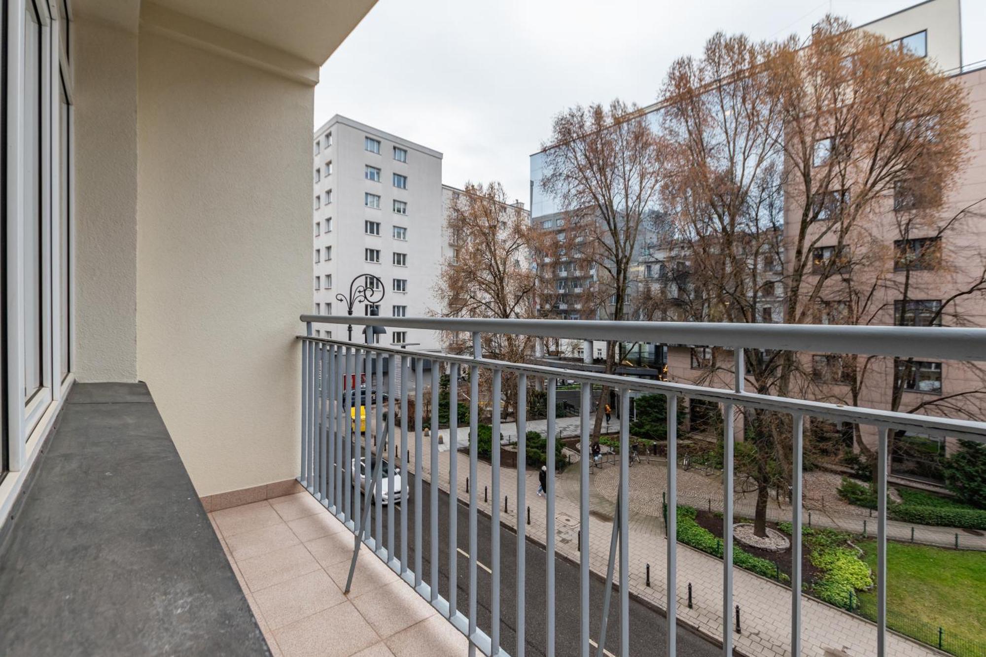 Apartament Wspolna By Your Freedom ワルシャワ エクステリア 写真